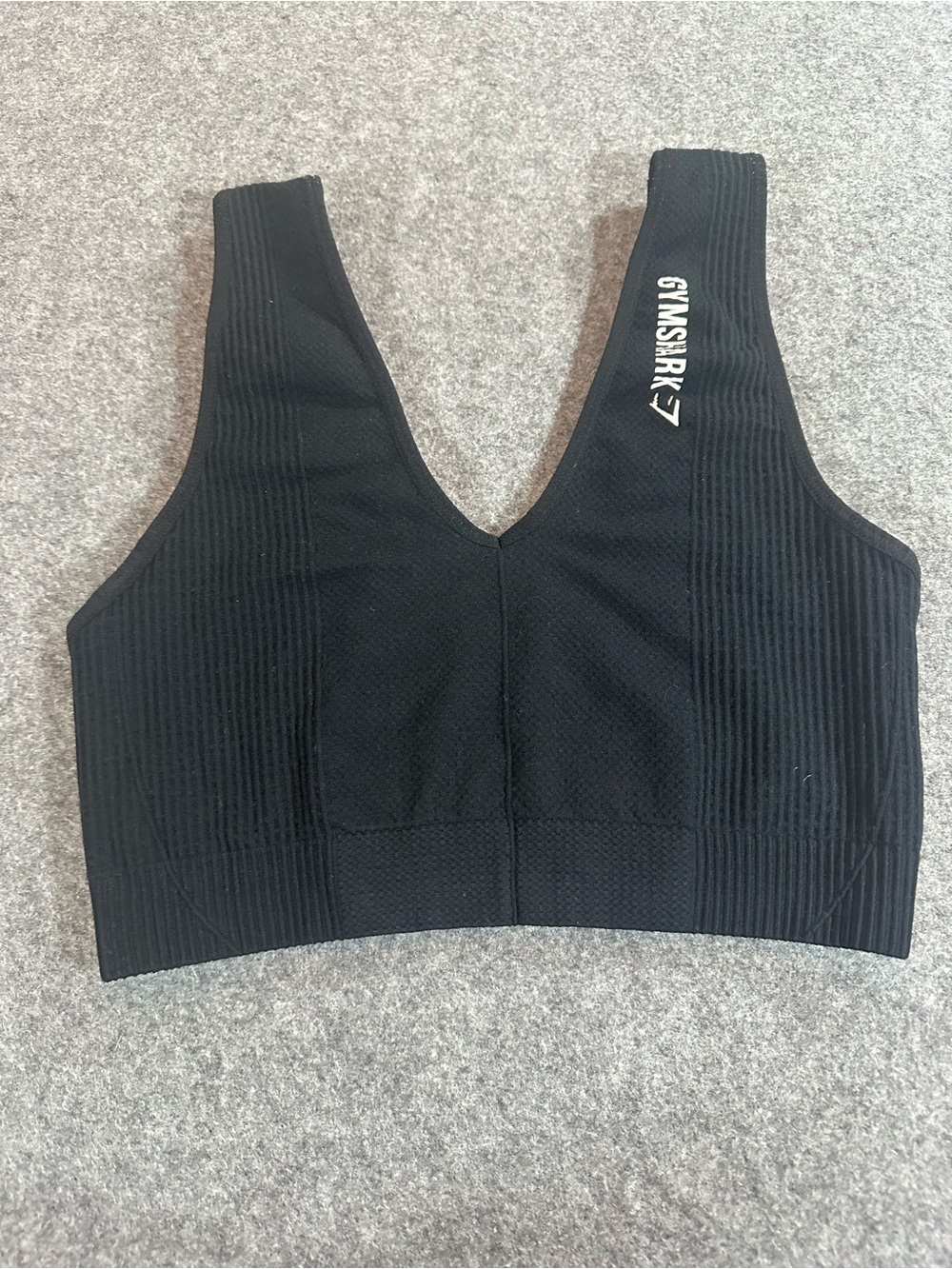 Gymshark Black Ribbed V-Neck Seamless Sports Bra